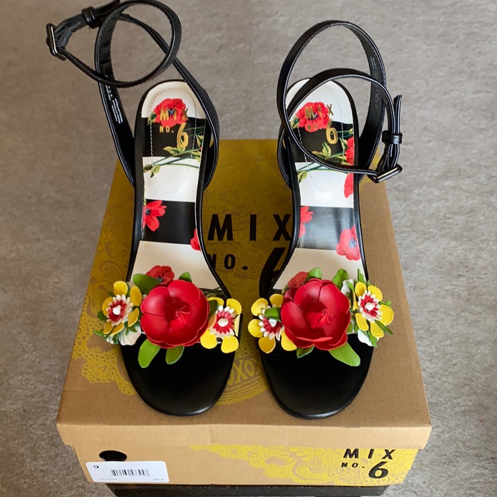 Mix No. 6, Size 9, Flowered Heels